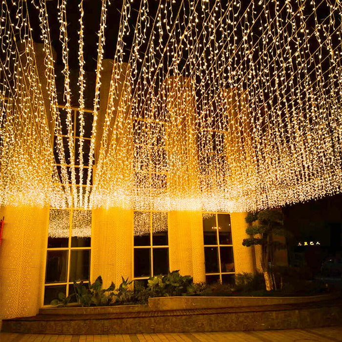 Plug-In Icicle Christmas Lights, LED Curtain Lights for Eaves and Windows