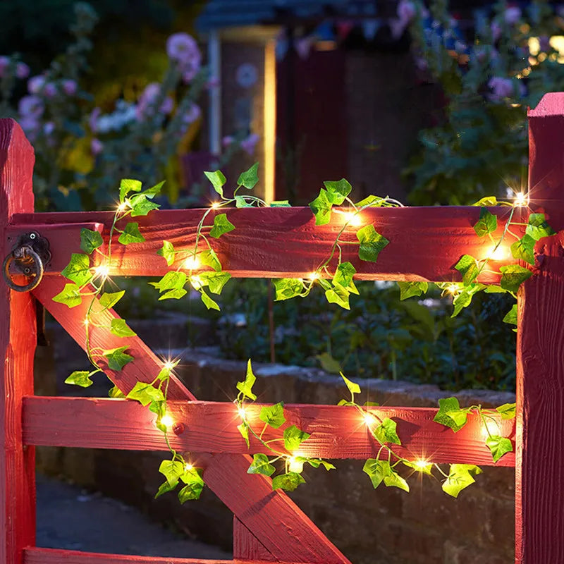 Battery Ivy Leaf Fairy Lights, 10 m Garland with 100 LEDs