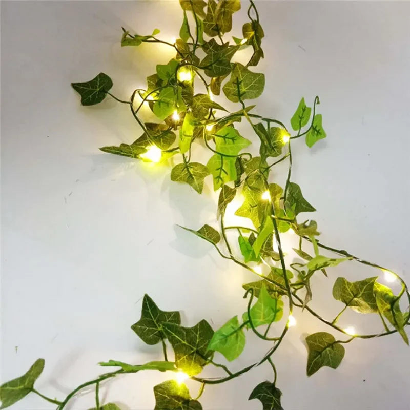 Battery Ivy Leaf Fairy Lights, 10 m Garland with 100 LEDs